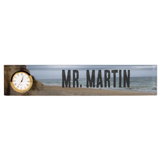 Stormy Cliffside Beach Ocean Uitzicht Clock Name B Naambordje (Voorkant)