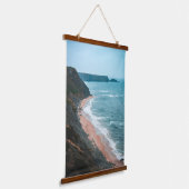 Stormy Coastline – Nature’s Raw Beauty Hangend Wandkleed (Gebogen)