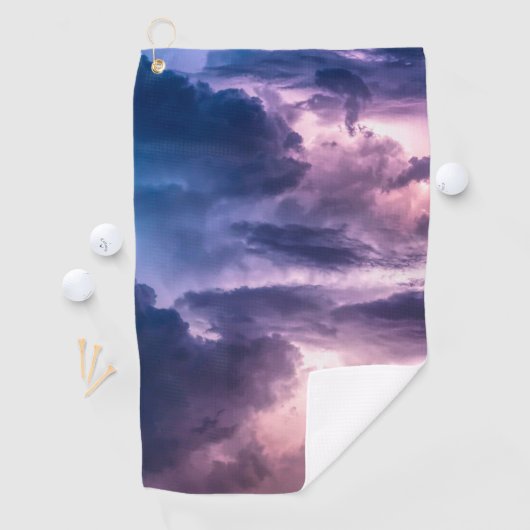 Stormy Skies Golfhanddoek (Insitu)