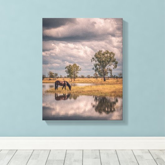 Stormy Sky Horse Pond Reflection Art Canvas Afdruk (Insitu (Houten vloer))