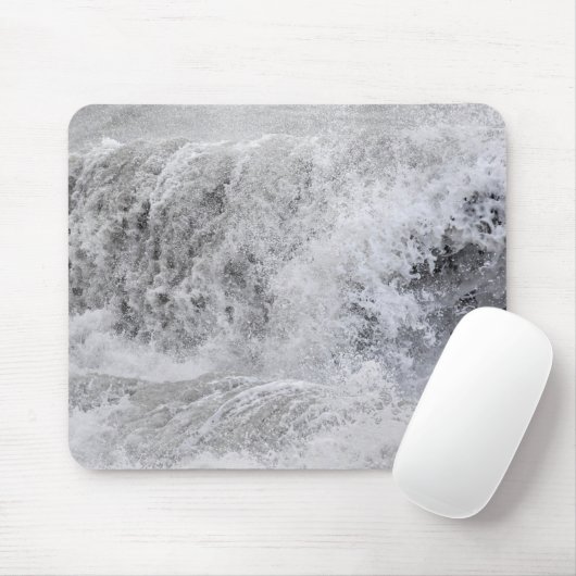 Stormy Wave Crashing Muismat (Met muis)