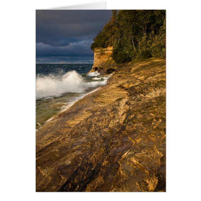 Stormy Weather Crashing Waves (Voorkant)