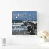 Stortende golven bij een muur-klok vierkante klok (Huis)