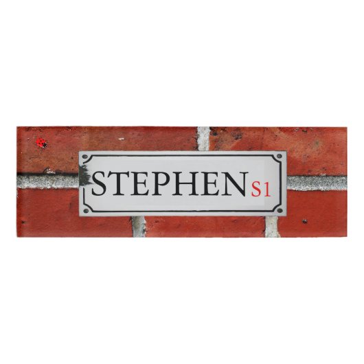 Straat Aanmelden bij Brick Wall Personaliseren Naambadge (Voorkant)