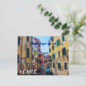 Straat in Venetië met wasgoed in Italië Briefkaart (Staand voorkant)