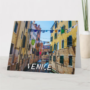 Straat in Venetië met wasgoed in Italië Kaart