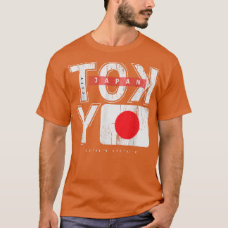 Straat van de nacht van Tokyo Japan met licht Va T-shirt