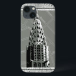 Straat van New York met Empire State Building iPhone 13 Hoesje<br><div class="desc">Ben je in New York geweest? Dan hou je van deze foto van de straten van de stad met een intrede van het Empire State Building. Koop dit stuk en breng jezelf wat dichter bij de Big Apple!</div>