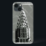 Straat van New York met Empire State Building iPhone 13 Hoesje<br><div class="desc">Ben je in New York geweest? Dan hou je van deze foto van de straten van de stad met een intrede van het Empire State Building. Koop dit stuk en breng je wat dichter bij de Big Apple!</div>