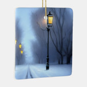 Straatgloeilampen in Winter Wonderland Keramisch Ornament (Rechts)