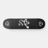 Straatkunst Hart Liefde is Wit en Zwart Persoonlijk Skateboard (Horizontaal)