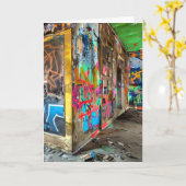 Straatkunst verlaten gebouw | Kleurrijke dag Kaart (Gele Bloem)