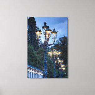 Straatlantaarns 's nachts, Duitsland Canvas Afdruk
