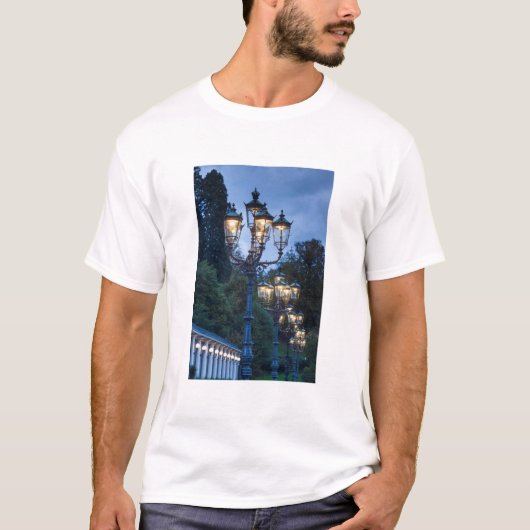 Straatlantaarns 's nachts, Duitsland T-shirt (Voorkant)