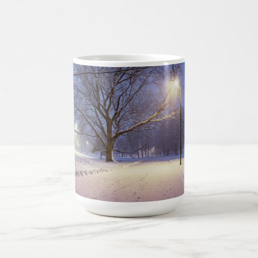 Straatlichten en sneeuwbomen koffiemok (Center)