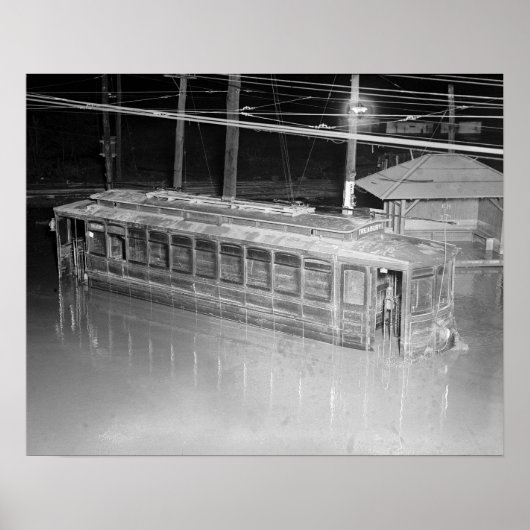 Straatwagen in overstroming, 1923. Oude foto Poster (Voorkant)