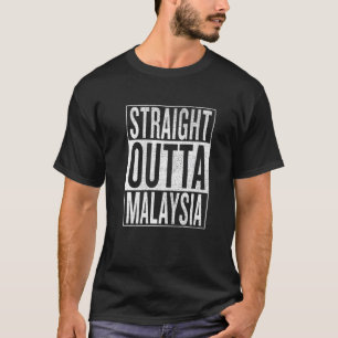 Straight Outat Maleisië Great Travel Outfit T-shirt