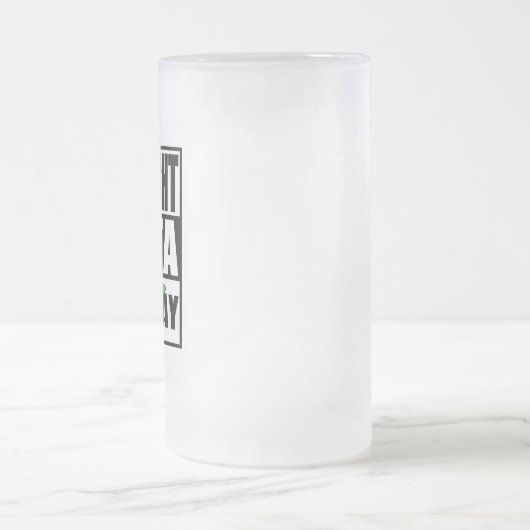 Straight Outta in Bay Matglas Bierpul (Center)