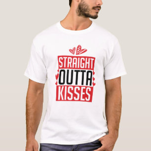 Straight Outta Kisses Valentijn Fun Mam Pap Kinder T-shirt