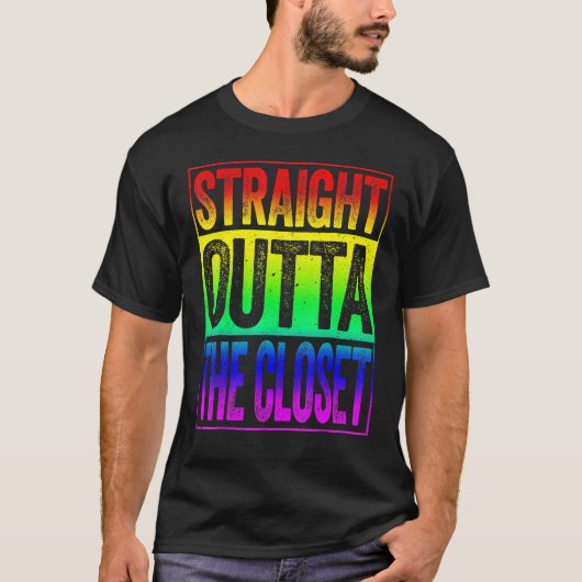 Straight Outta the Closet Lgbt Pride T-shirt (Voorkant)