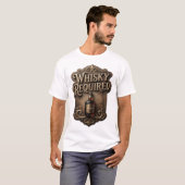 Strak goud WHISKY VERPLICHT T-shirt ontwerp (Voorkant volledig)