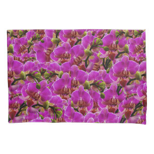 Stralende Clusters: De Magenta Orchidee Symfonie, Kussensloop