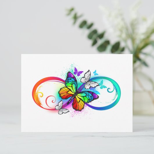 Stralende oneindigheid met regenboog vlinder RSVP kaartje (Staand voorkant)