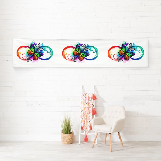 Stralende oneindigheid met regenboogvlinder spandoek (Insitu)