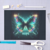 Stralende veelkleurige vlinder die hoop uitbeeldt tissuepapier (Craft)