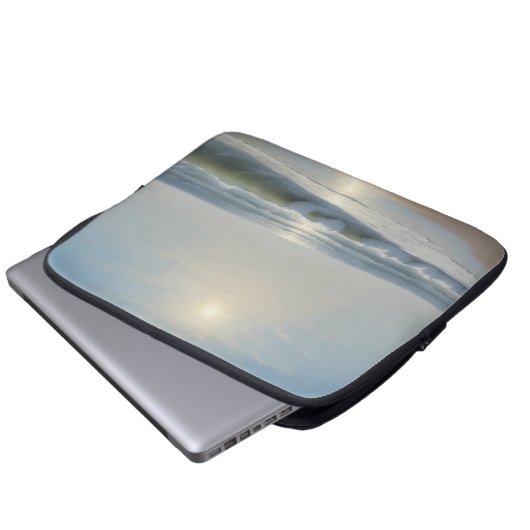 Stralende Zomer aan Zee Laptop Sleeve (Voorkant onderkant)