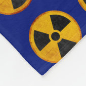 Stralingssymbolen op blauw fleece deken (Hoek)