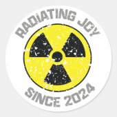 Stralingssymbool Radiating Joy sinds 2024 Ronde Sticker (Voorkant)