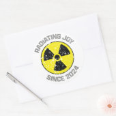Stralingssymbool Radiating Joy sinds 2024 Ronde Sticker (Envelop)