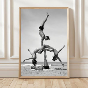 Strand Acrobatische Kunst aan de Wand, Vintage Gym Poster