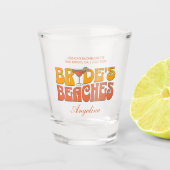 Strand Bachelorette Party Groovy bruid's stranden Shot Glas (Voorkant)