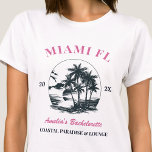 Strand Bachelorette Party Meisjes Weekend Trip Cus T-shirt<br><div class="desc">Maak een plons op uw aankomende vrijgezellenfeest met deze prachtige strand vrijgezellenfeest gepersonaliseerde t-shirts. Of je nu een stranduitstap, een meisjesvakantie of een beste vriendenvakantie viert, deze custom beach bachelorette party t-shirts zijn de perfecte aanvulling op je onvergetelijke uitje. Voeg een persoonlijke touch toe aan uw vrijgezellenfeestkleding met aangepaste naam,...</div>
