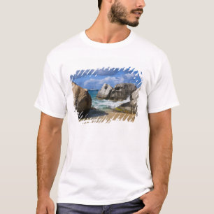 Strand bij Virgin Gorda, Britse Maagden T-shirt