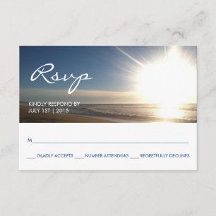 Strand bij zonsondergang - RSVP Response Card Kaartje
