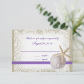 Strand bruiloft zand dollar en zeesterren RSVP kaartje (Staand voorkant)