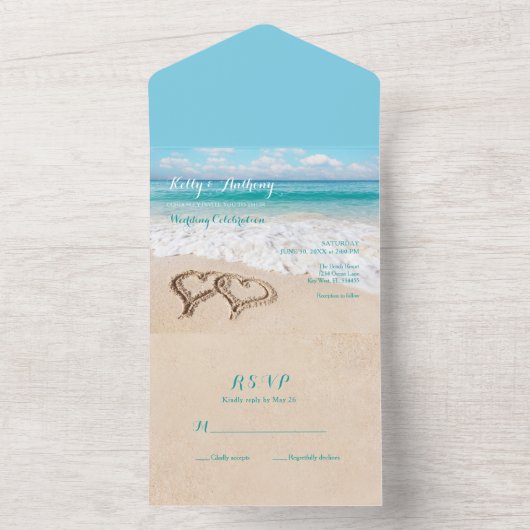 Strand met harten op het Zandhuwelijk All In One Uitnodiging (Binnen)