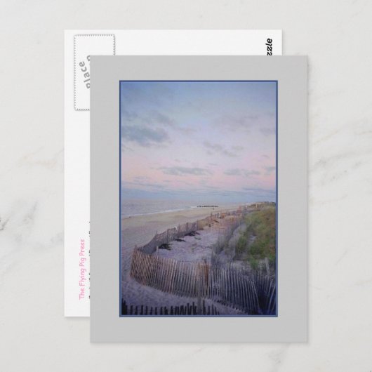 'Strand met hek en duinen bij dageraad' Briefkaart (Voorkant / Achterkant)