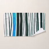 strand met zwarte, witte en mediterrane blauwe str bad handdoek (Handdoek)