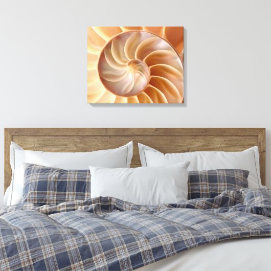 Strand Nautilus Shell Art Canvas Print (Insitu (Slaapkamer))