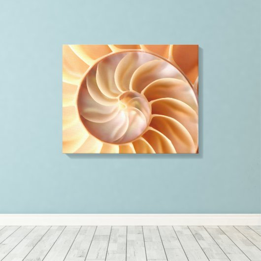 Strand Nautilus Shell Art Canvas Print (Insitu (Houten vloer))