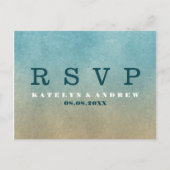 Strand Ombre Minimale bruiloft RSVP Uitnodiging Briefkaart (Voorkant)