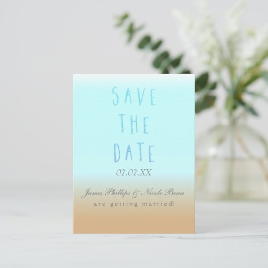 Strand Ombre Moderne Waterverf Save The Date Aankondigingskaart (Staand voorkant)