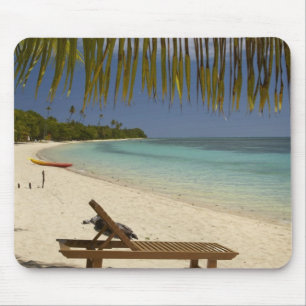 Strand, palmbomen en ligstoel muismat
