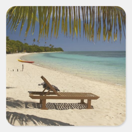 Strand, palmbomen en ligstoel vierkante sticker (Voorkant)