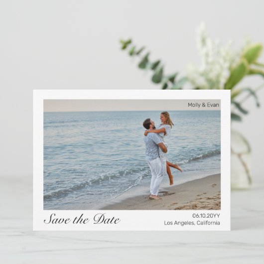 Strand Romance Border Foto Bruiloft Save the Date Kaart (Staand voorkant)
