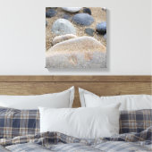 Strand steentjes verpakt canvas print (Insitu (Slaapkamer))